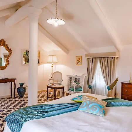 Palazzo Pascal - Amalfi Coast Luxury Experience 5* Scala