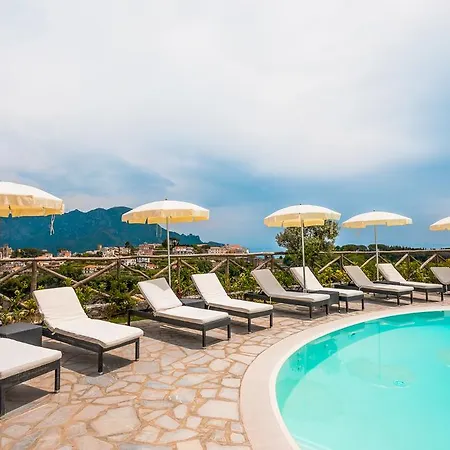 Palazzo Pascal 5*