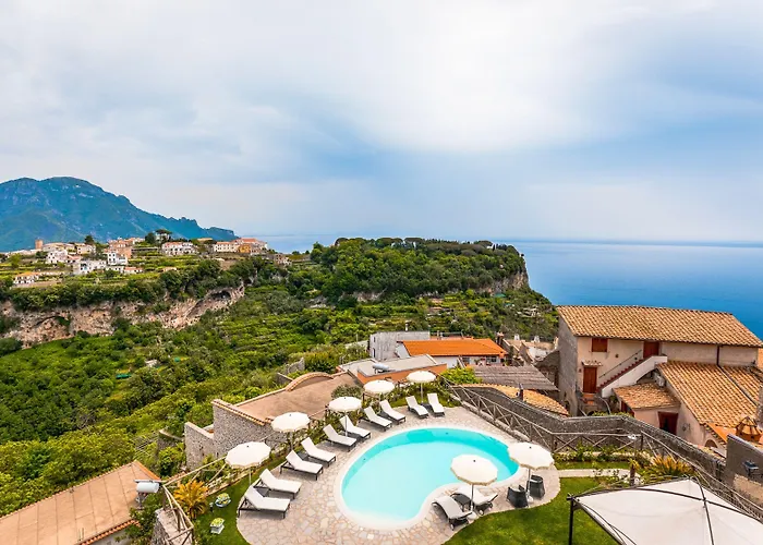 Отель Palazzo Pascal 5*