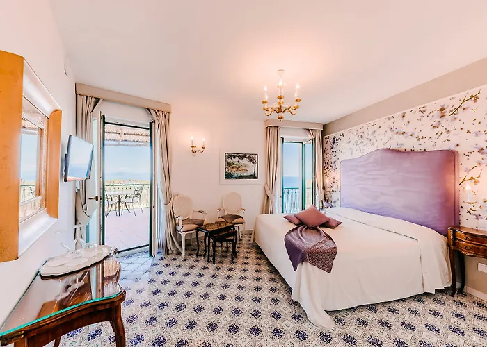 Ξενοδοχείο Palazzo Pascal 5*